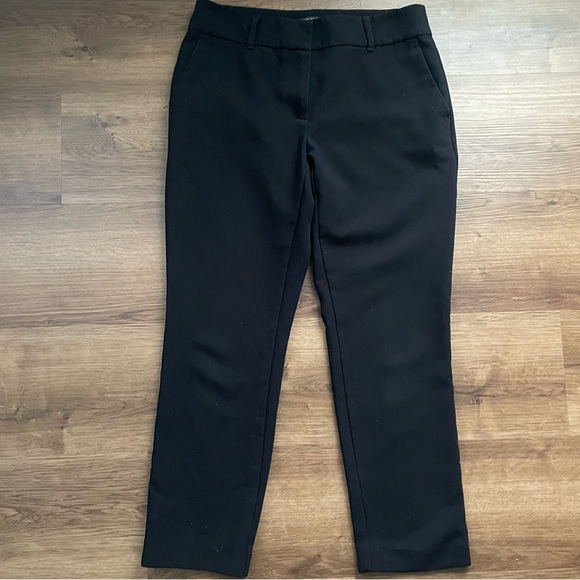 Pants - Ann Taylor - Ankle-Length Black Women's Slacks/ Pants - Size 0P